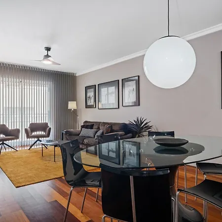 Lunar Garajau Apartment